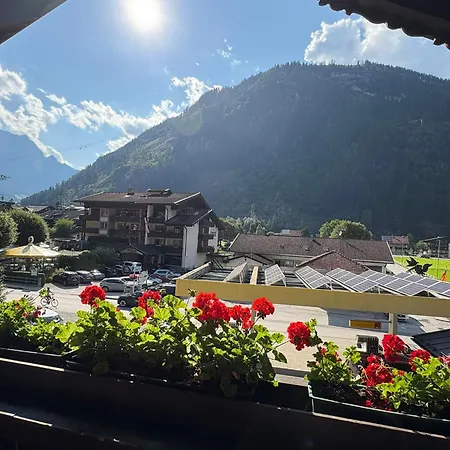 Bergsteiger-zimmer Obermair בית הארחה