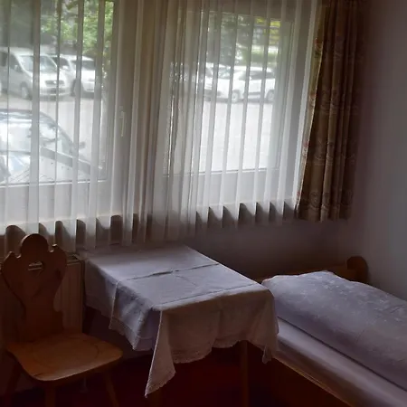 Bergsteiger-zimmer Obermair 메이른호픈