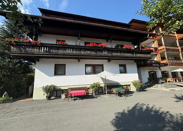 Pensión Bergsteiger-zimmer Obermair 3*