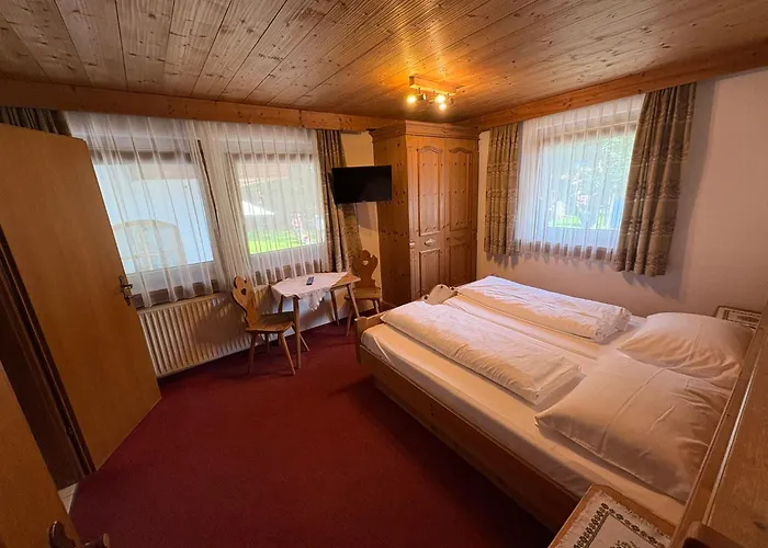 Bergsteiger-zimmer Obermair 3*